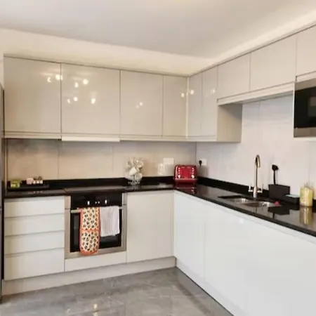 Paradigm House, Delightful 2-Bedroom Flat 4, Oxford Buitenkant foto