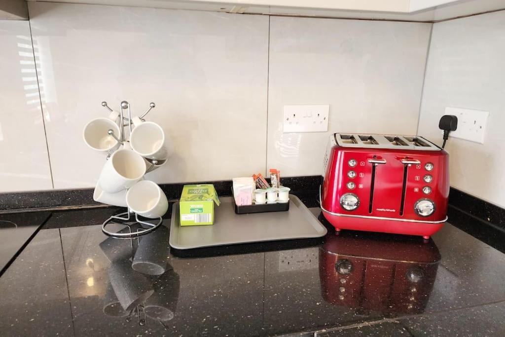 Paradigm House, Delightful 2-bedroom Flat 4, Apartamento