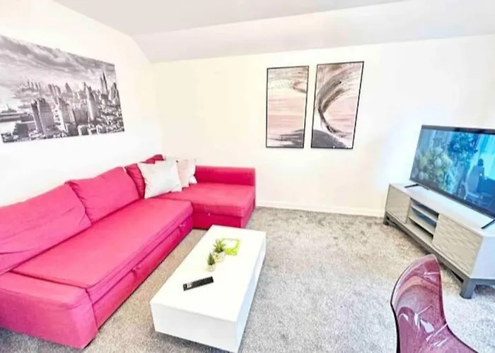 Paradigm House, Delightful 2-Bedroom Flat 4, Oxford